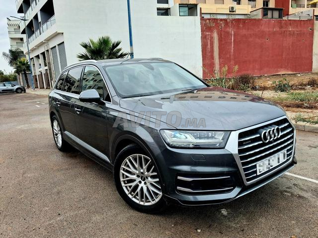Audi Q7 exclusive line - 2