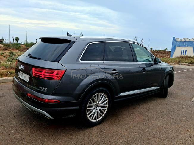 Audi Q7 exclusive line