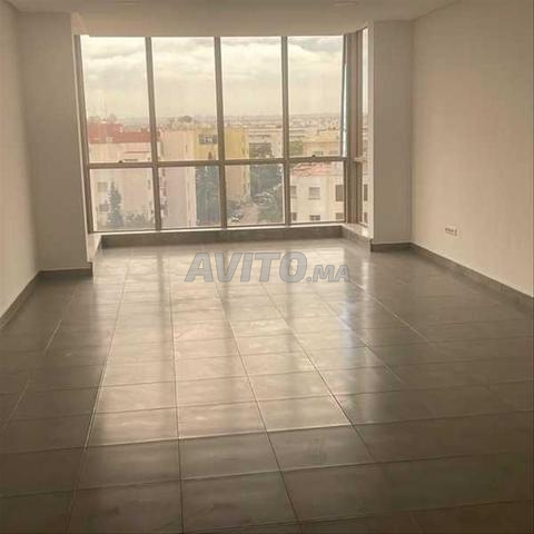 43469-Bureau à louer à 15000DH à Palmier (Maarif)