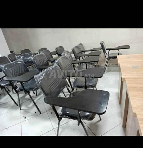 Chaises ISO alliant qualité, durabilité et prix abordable