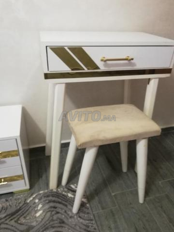 Coiffeuse et son tabouret - 2