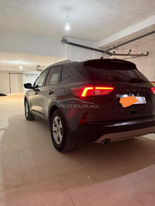 voiture ford kuga 