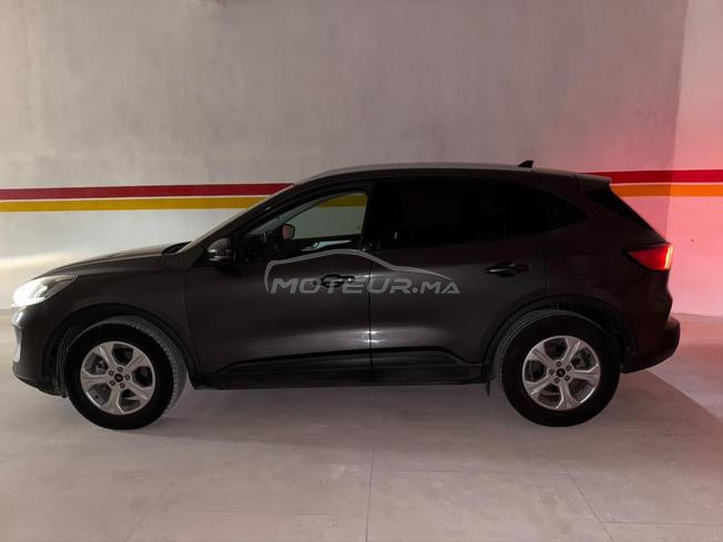 voiture ford kuga 