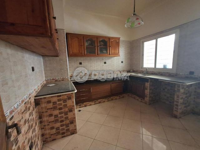 CMN-HA-2213 - Villa à vendre à Farah Essalam - 2