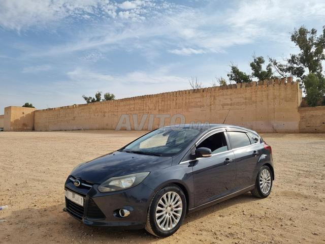 FORD FOCUS TITANIUM DIESEL