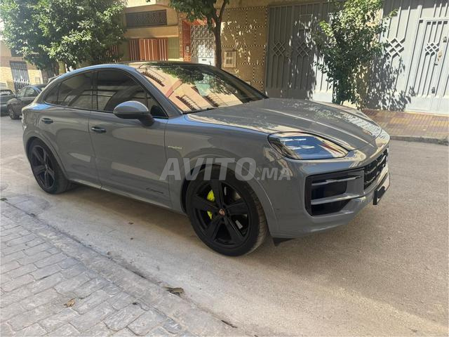 Porsche Cayenne Hybride Automatique 2026 à Tanger - 2