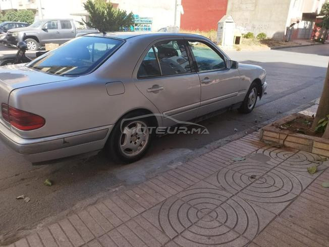 Mercedes E 220 Vignette 1500 Diesel 97 Ded 99