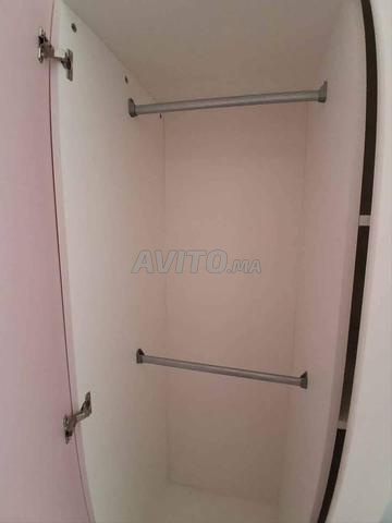 Armoire, Lit et Table de chevet pour fille - 2