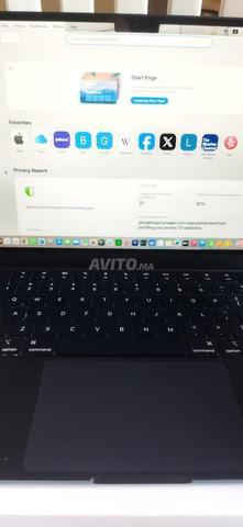 MacBook Air M4 2025 13" 16GB 256GB État Comme Neuf