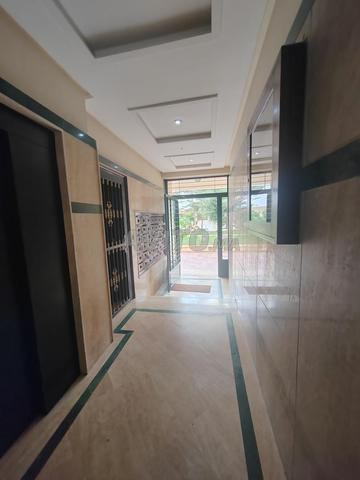 Appartement à vendre de 85 m² dans la résidence Shakira, route de Rabat - 2
