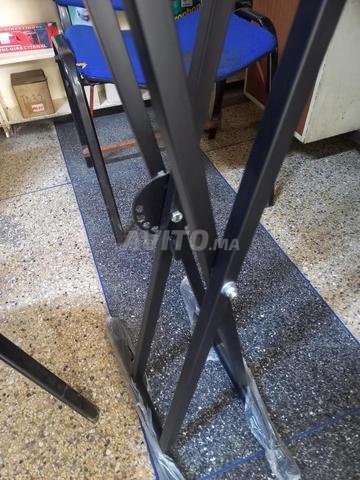 Support en X pour orgue et table de mixage - 2