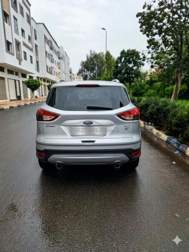 Ford kuga très bon état 10/2014 matricule A2 salé