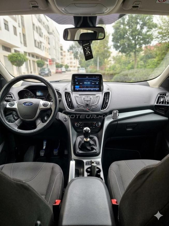 Ford kuga très bon état 10/2014 matricule A2 salé