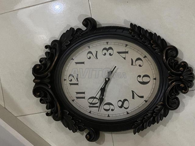 ثريا وساعة حائط - 2