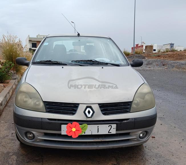 Renault Clio Essence Manuelle 2004 - 