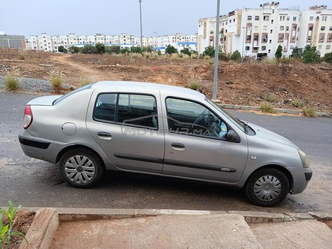 Renault Clio Essence Manuelle 2004 - 