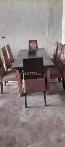 Table à manger - 2