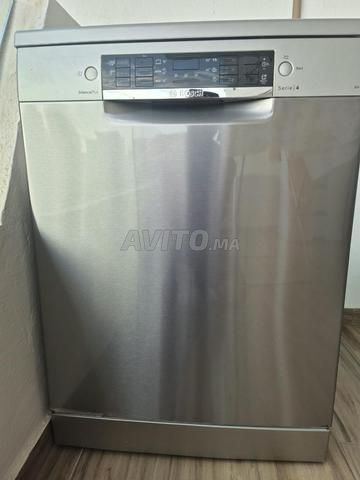 Lave-vaisselle Bosch à vendre – Très bon état - 2