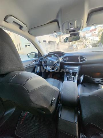 Peugeot 308 Diesel Automatique 2021 à Tanger - 2