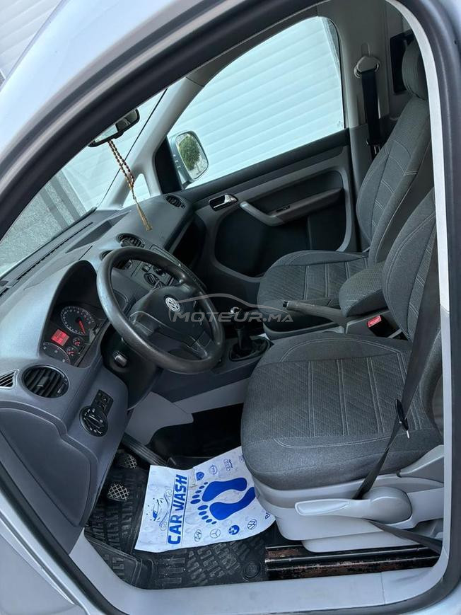 Volkswagen Caddy 7 place Diesel 2010 à Tanger 