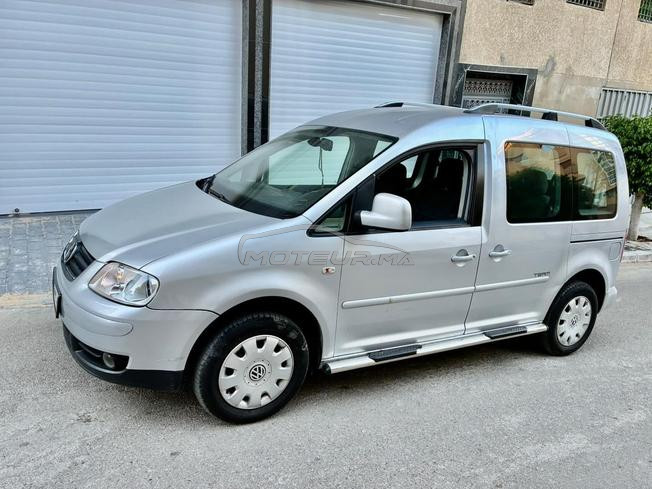 Volkswagen Caddy 7 place Diesel 2010 à Tanger 