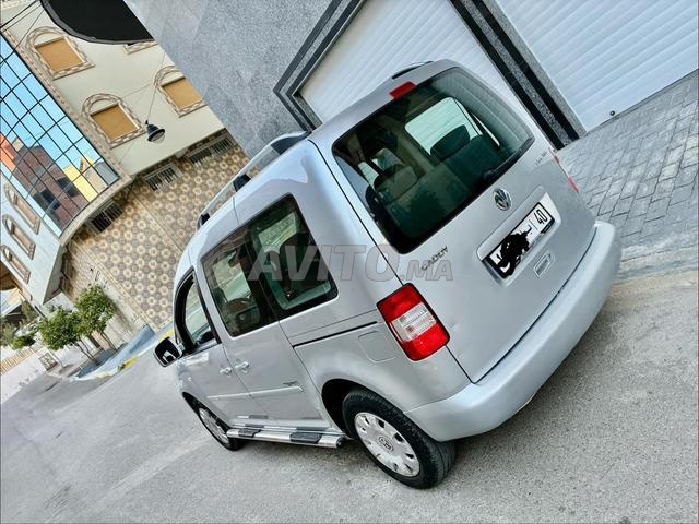 Volkswagen Caddy 7 places Diesel 2010 à Tanger - 2