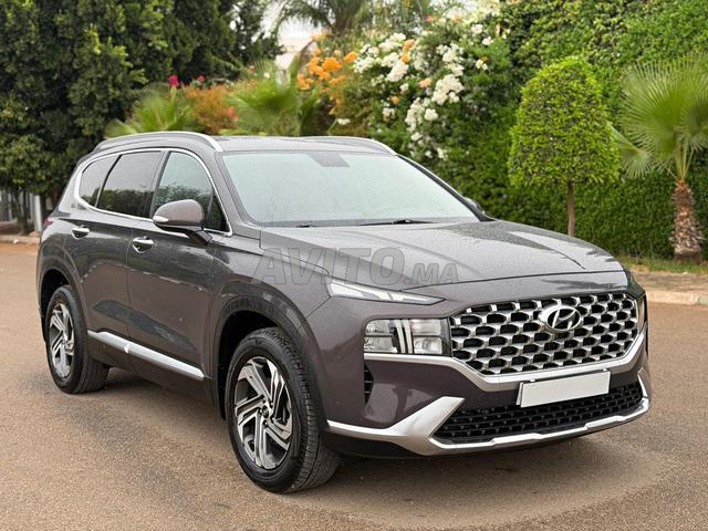 Hyundai Santa Fe Diesel restylée 2022 à Fès