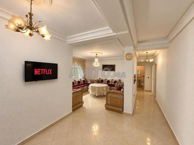 Appartement 3 chambres à louer 100 m² rue de Fès Tanger - 2