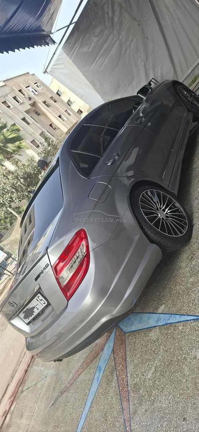 Mercedes-Benz 220 Diesel Automatique 2009