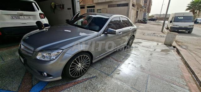 مرسيدس-بنز 220 ديزل أوتوماتيك 2009 - 2