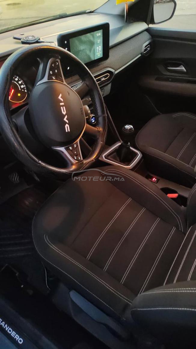 Dacia logan journy 1ére Main
