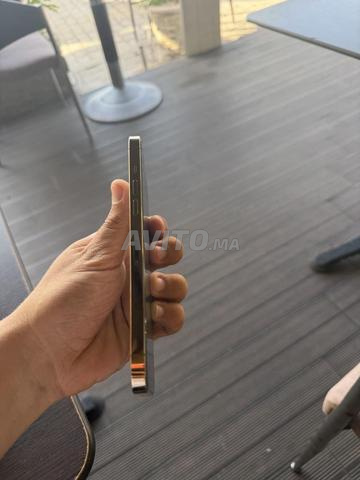 iPhone 12 Pro Max en très bon état - 2