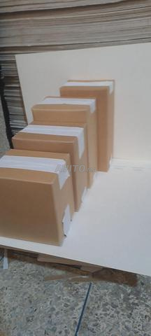 Excellents cartons en gros à vendre à un prix raisonnable