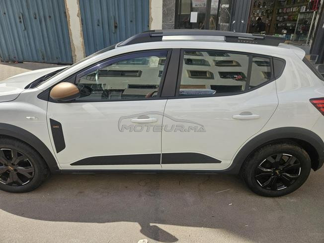 dacia sandero stepway m'en l3amrat 