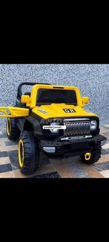 voiture électrique jeep