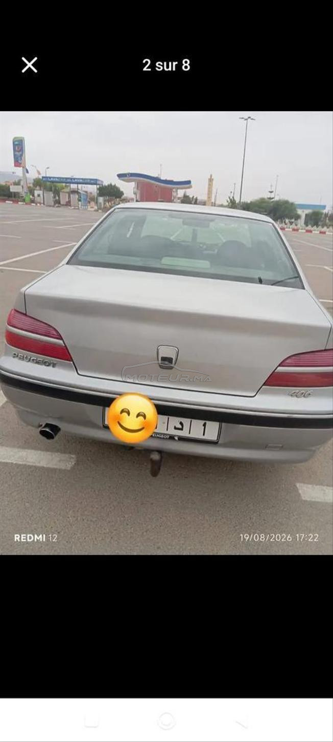 السياره بحاله ممتازه 