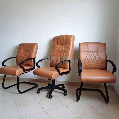 Chaises robustes et durables - 2
