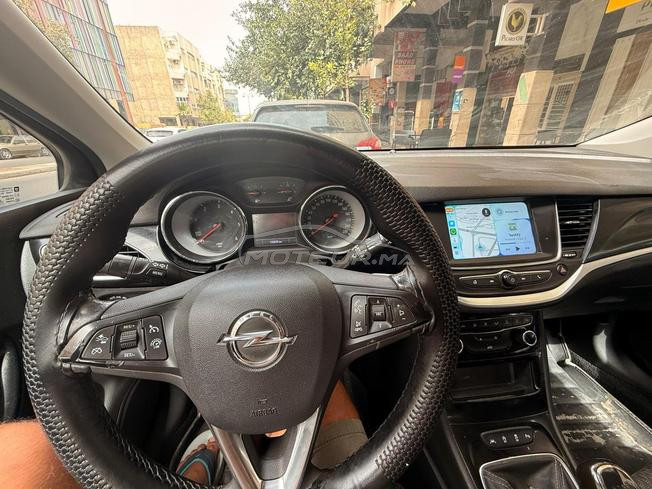 Opel Astra Diesel Manuelle 2020 à Fès