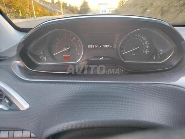 Peugeot 2008 E-HDI TOUTES OPTIONS - 2