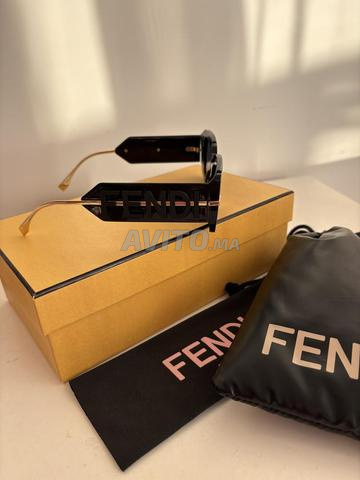 نظارات شمسية FENDI أصلية لم تُلبس قط