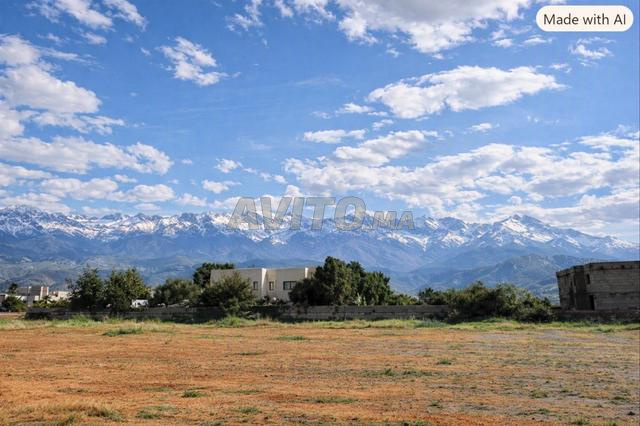 Très beau terrain à vendre sur la route de Fès.