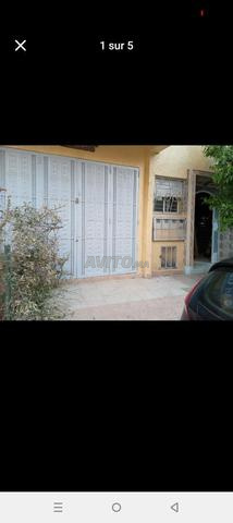 Maison à vendre composée de quatre étages, superficie 90 m² - 2