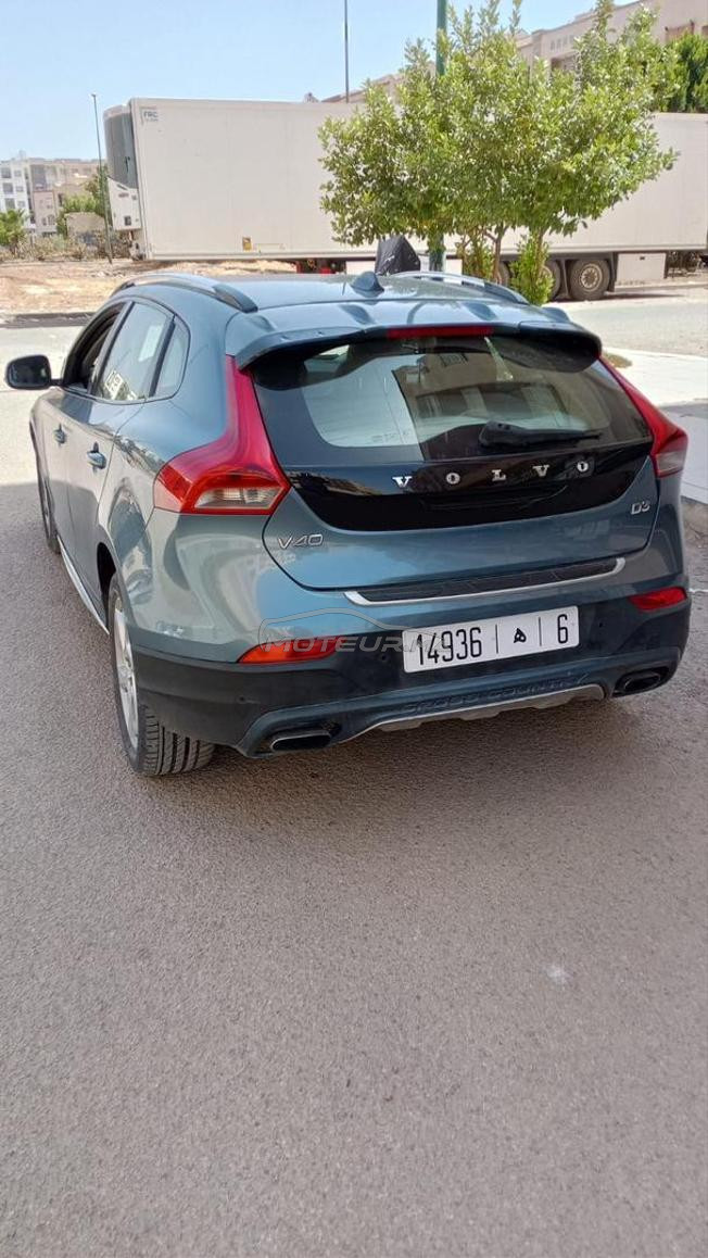 volvo v40 cross country