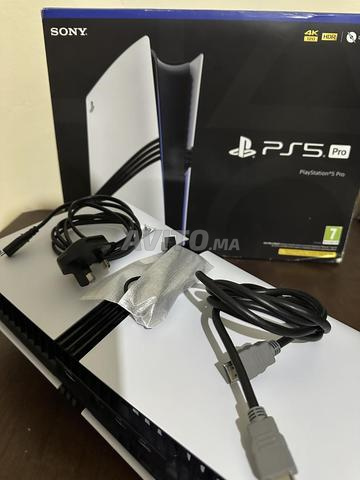 PS5 Pro 2TB - Comme Neuve Boîte Complète - 2