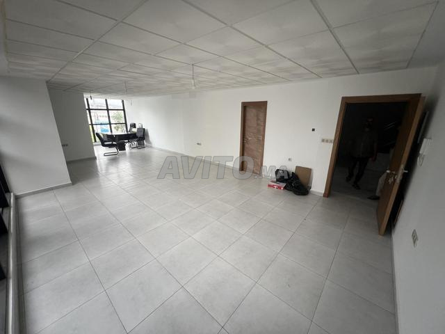 Bureau neuf 70 m² – 2 Façades – Route principale - 2