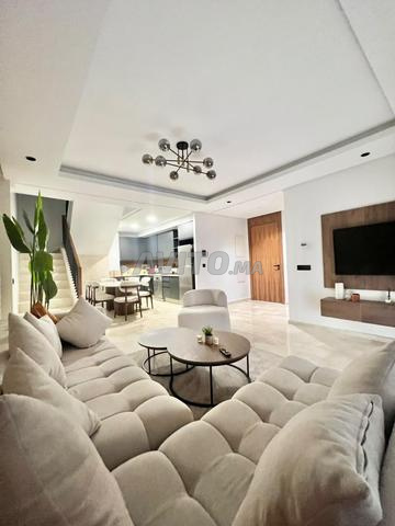 Magnifique duplex meublé à louer - 2