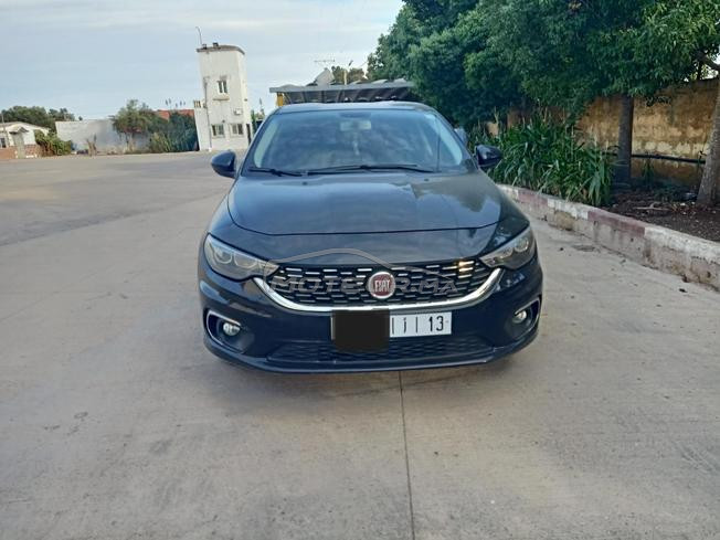 Fiat Tipo Diesel Manuelle 2018 à Bouskoura