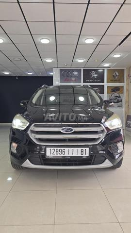 Ford Kuga modèle 2018. 180000km toutes options