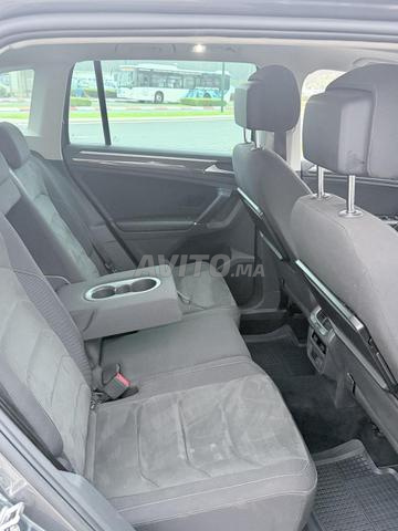 Volkswagen Tiguan Diesel Automatique 2017 à Meknès - 2
