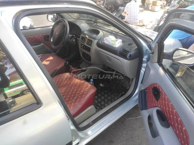 Renault Clio Essence Manuelle 2003 à Marrakech